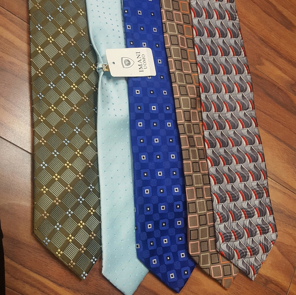 Bundle of ties